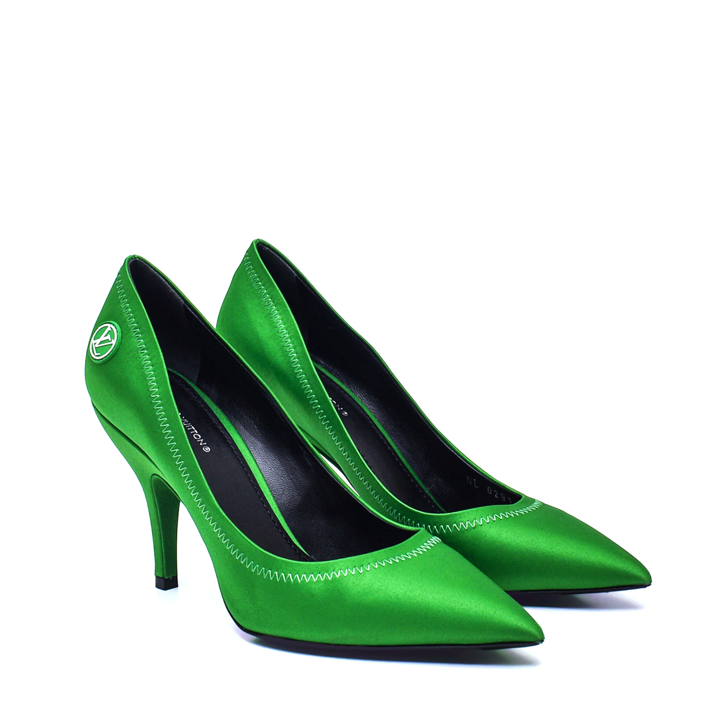 Louis Vuitton - Green Satin Archlight Pumps / 38